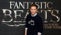 eddie-redmayne-attends-a-photocall-for-fantastic-beast-and-where-to-picture-id614281728.jpg