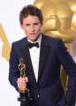 464268692-actor-eddie-redmayne-winner-of-the-best-gettyimages.jpg