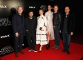 david-yates-dan-fogler-alison-sudol-katherine-waterston-eddie-and-picture-id614367636.jpg