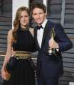 467110456-actor-eddie-redmayne-and-wife-hannah-gettyimages.jpg