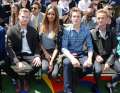 450760306-sam-reid-jourdan-dunn-george-mackay-and-tom-gettyimages.jpg